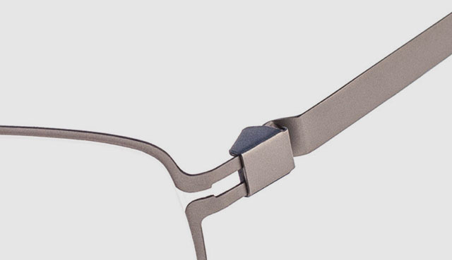 Vil du oppleve det som om du ikke har på deg briller? Se på Fineform-innfatninger for kvinner og menn på Specsavers.com sammen med en rekke andre lette briller.